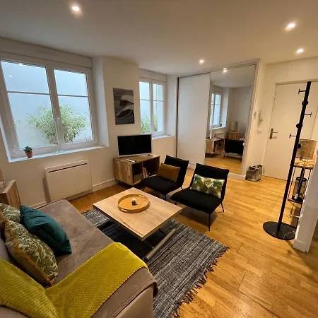 De Charme Au Coeur De - Tout A Pied, Plage Et Commerces - Fr-1-239-782